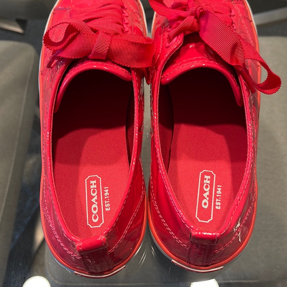 Coach hot pink shoes